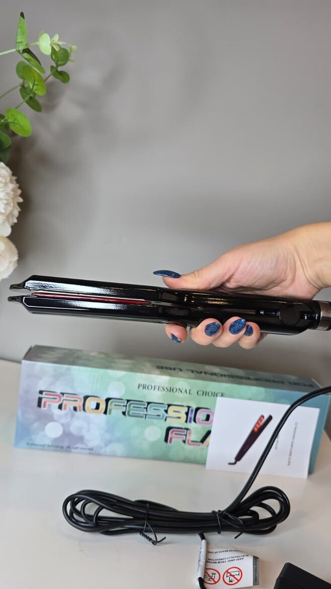 Infrared Ultrasonic Hair Straightener